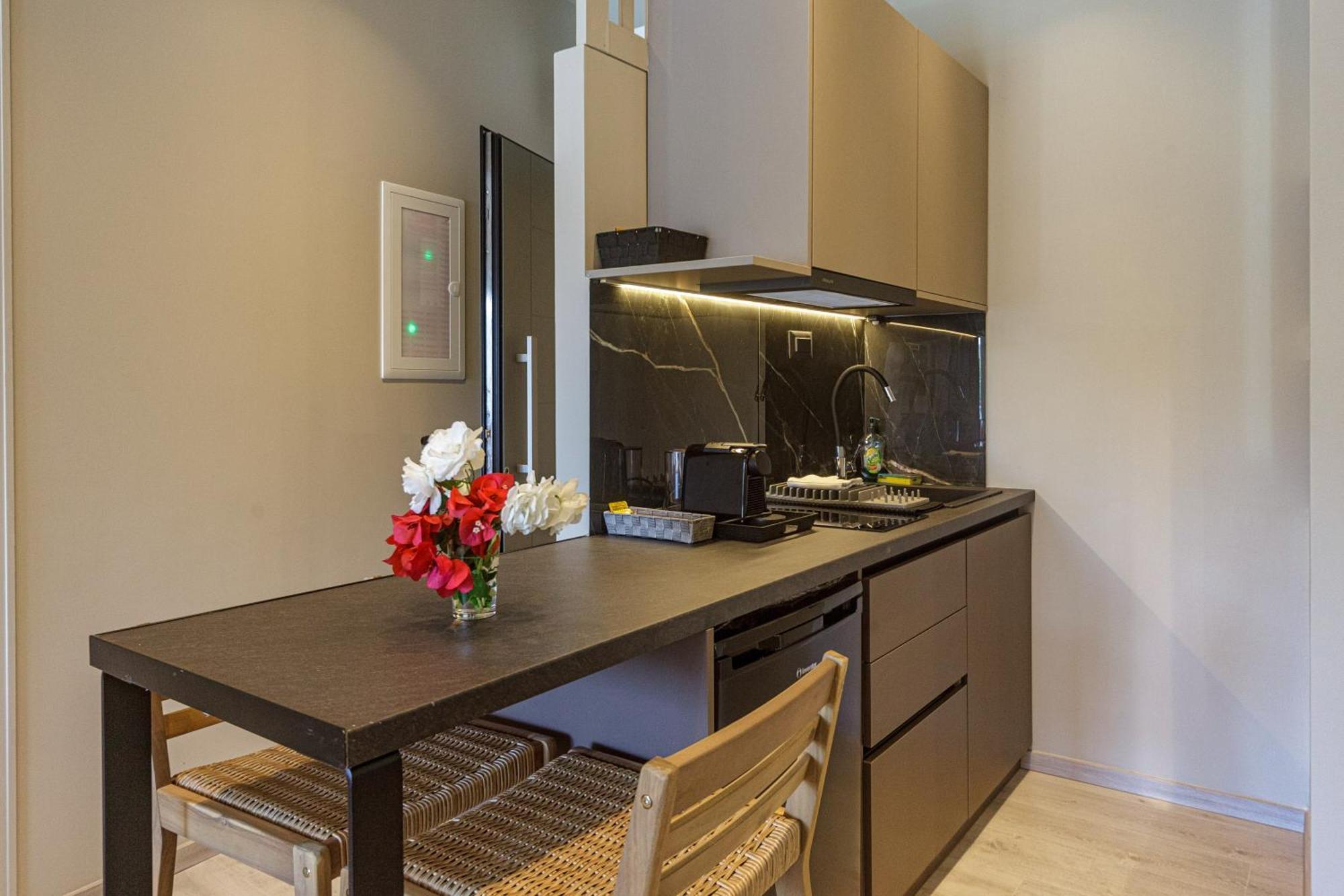 Domus Napoleon Apartman Paleokasztríca Kültér fotó