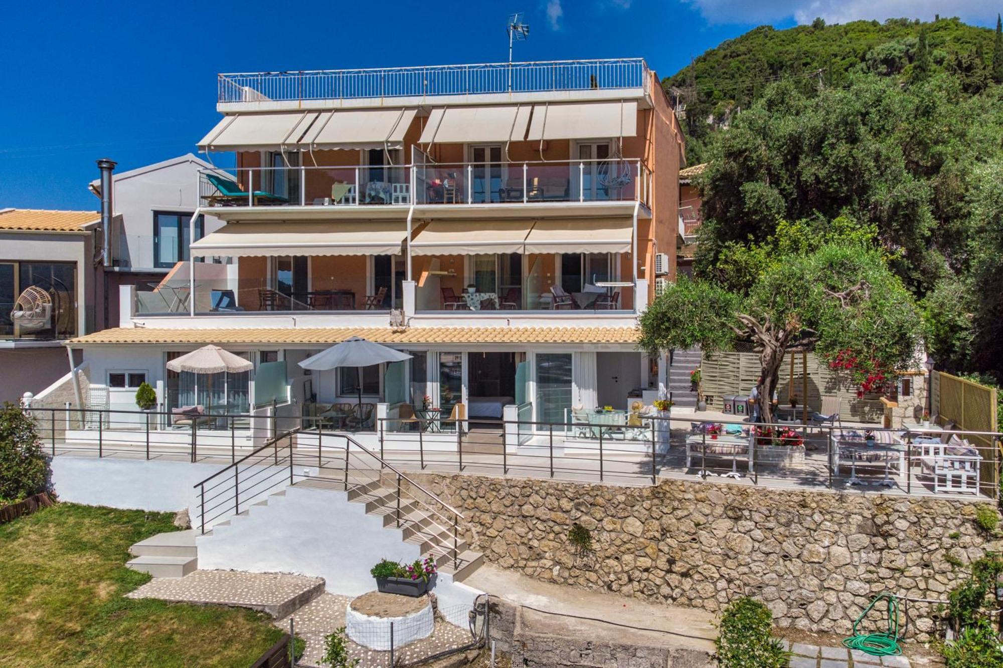 Domus Napoleon Apartman Paleokasztríca Kültér fotó